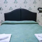 Hotel Ferrarese Rom