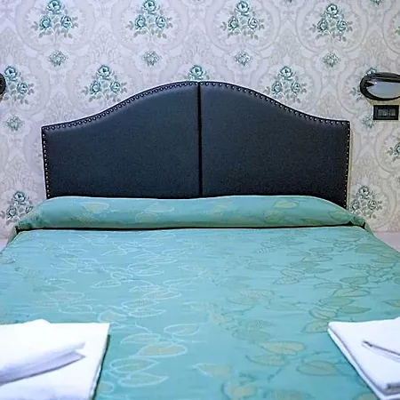 Ferrarese Rome