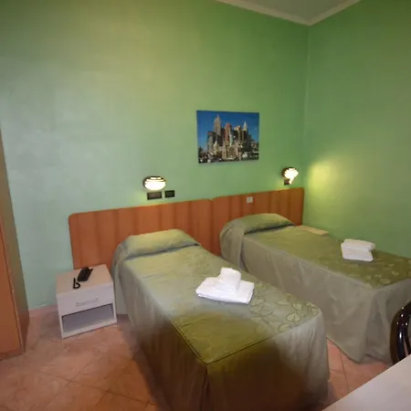 Ferrarese Hotel Rome