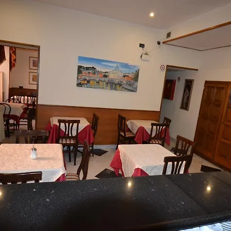 Hotel Ferrarese 2*