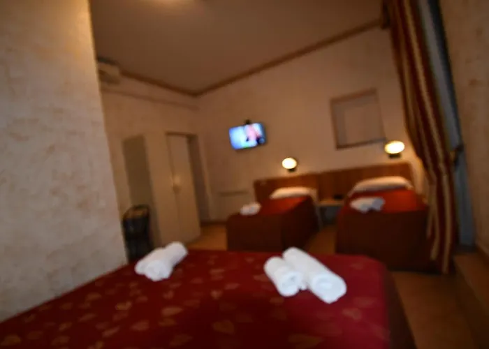 Ferrarese 2* Ρώμη