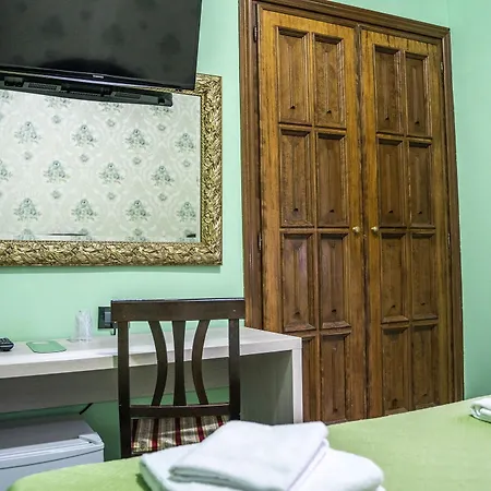 Ferrarese Hotel