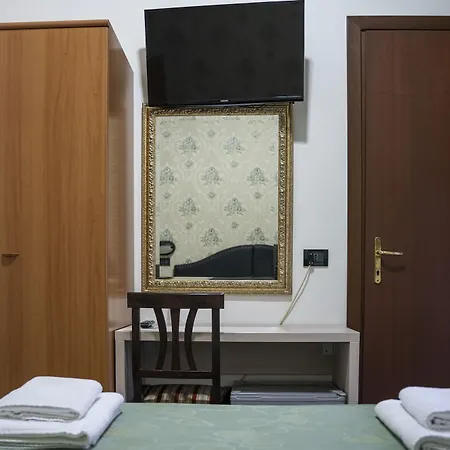 Hotel Ferrarese Rom