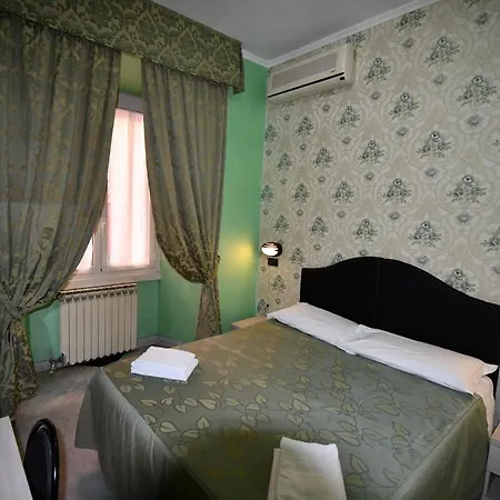 Hotel Ferrarese Rom