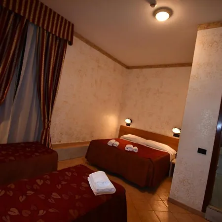 Ferrarese Hotel Rom